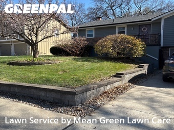 Yard Mowing nearby Lee's Summit, MO, 