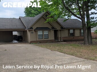 Lawn Maintenance nearby Olive Branch, MS, 
