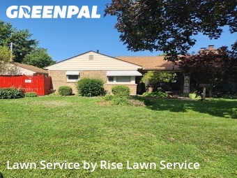 Grass Cutting nearby East Moline, IA, 