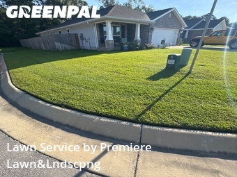 Lawn Care Service nearby Cantonment, FL, 