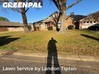 Lawn mowed in Conway, 72034