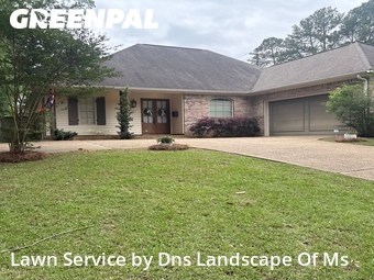 Grass Cut nearby Jackson, MS, 