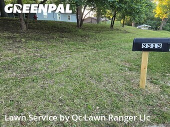 Grass Cutting nearby East Moline, IL, 