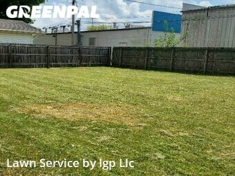 Lawn Mowing nearby Evansville, IN, 