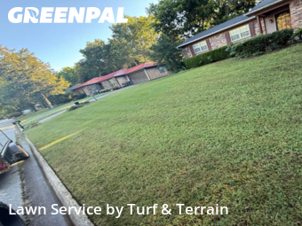 Lawn Mowing nearby Fayetteville, AR, 