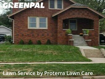Grass Cut nearby Omaha, IA, 