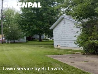 Yard Mowing nearby Rock Island, IL, 