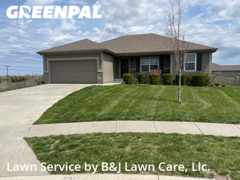 Grass Cut nearby Gardner, KS, 