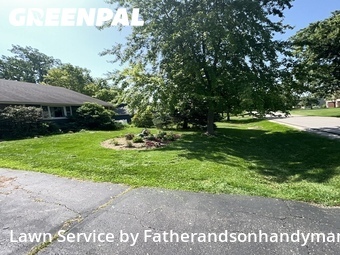 Lawn Mowing Service nearby Carol Stream, IL, 