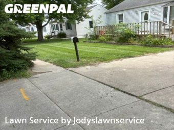 Lawn Care Service nearby Council Bluffs, NE, 