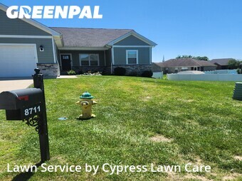 Grass Cutting nearby Charlestown, IN, 