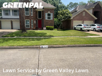 Lawn Mow nearby Houston, TX, 