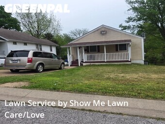 Lawn Cutting nearby St. Louis, MO, 