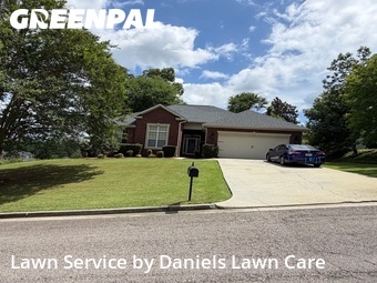 Yard Mowing nearby Martinez, GA, 