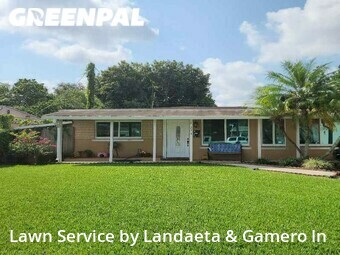 Lawn Care Service nearby Hollywood, FL, 