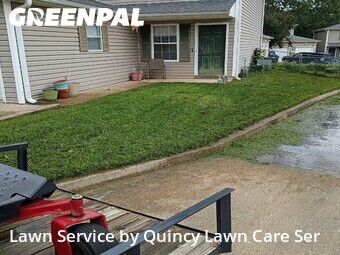 Lawn mowed in Columbia, 65201
