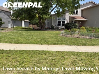 Lawn mowed in Mundelein, 60060