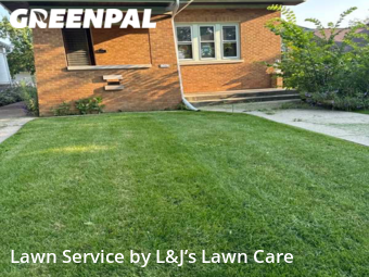Lawn Mowing nearby Shorewood, WI, 