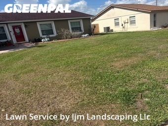 Lawn mowed in Buena Ventura Lakes, 34743