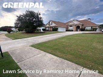 Yard Mowing nearby Mc Donough, GA, 