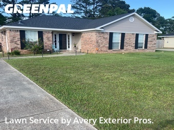 Lawn Care nearby Mobile, AL, 