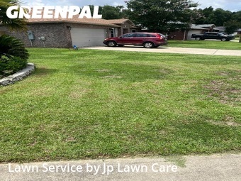 Lawn mowed in Pace, 32571