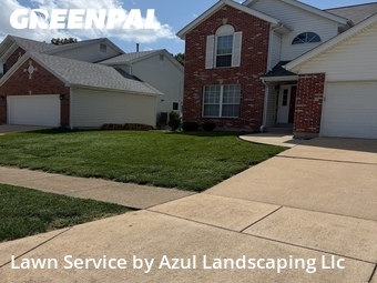 Lawn Mowing nearby Ballwin, MO, 