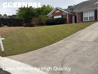 Lawn mowed in Peachtree City, 30269