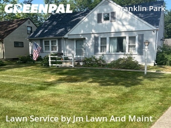 Lawn Care Service nearby Toledo, OH, 