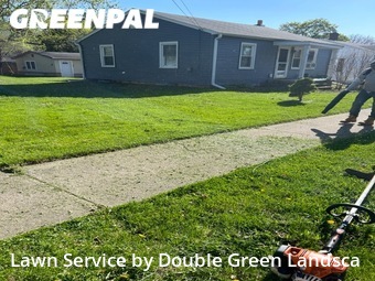 Lawn Maintenance nearby De Kalb, IL, 