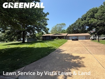 Lawn Mowing Service nearby Ballwin, MO, 