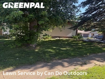 Lawn Mowing nearby Pekin, IL, 