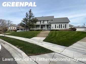 Lawn mowed in Glendale Heights, 60139