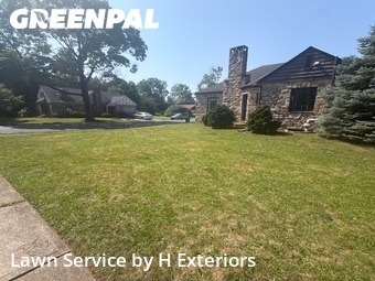 Lawn mowed in Allentown, 18104
