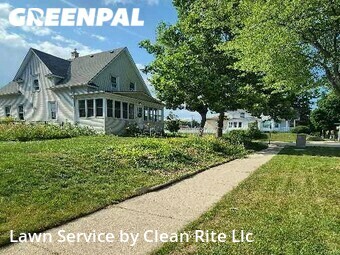 Lawn Maintenance nearby West Allis, WI, 