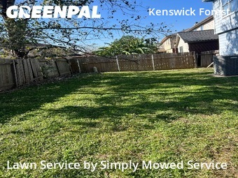 Lawn Cutin Humble,77338,Yard Mowing by Simply Mowed Service, work completed in Dec , 2025