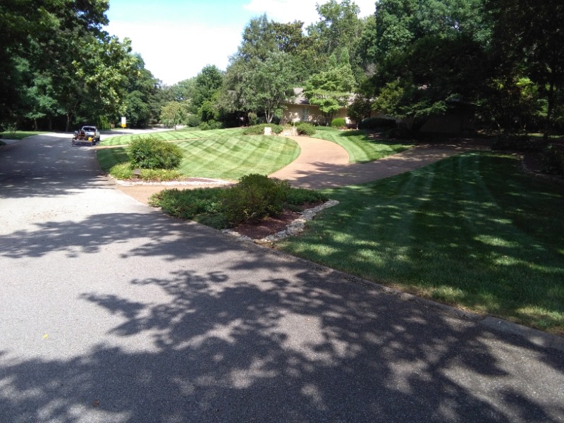Lawns Of Perfection Lawn Care Services in La Follette, TN