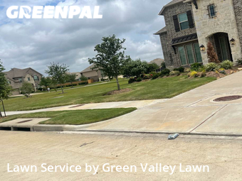 Lawn Cutting nearby League City, TX, 