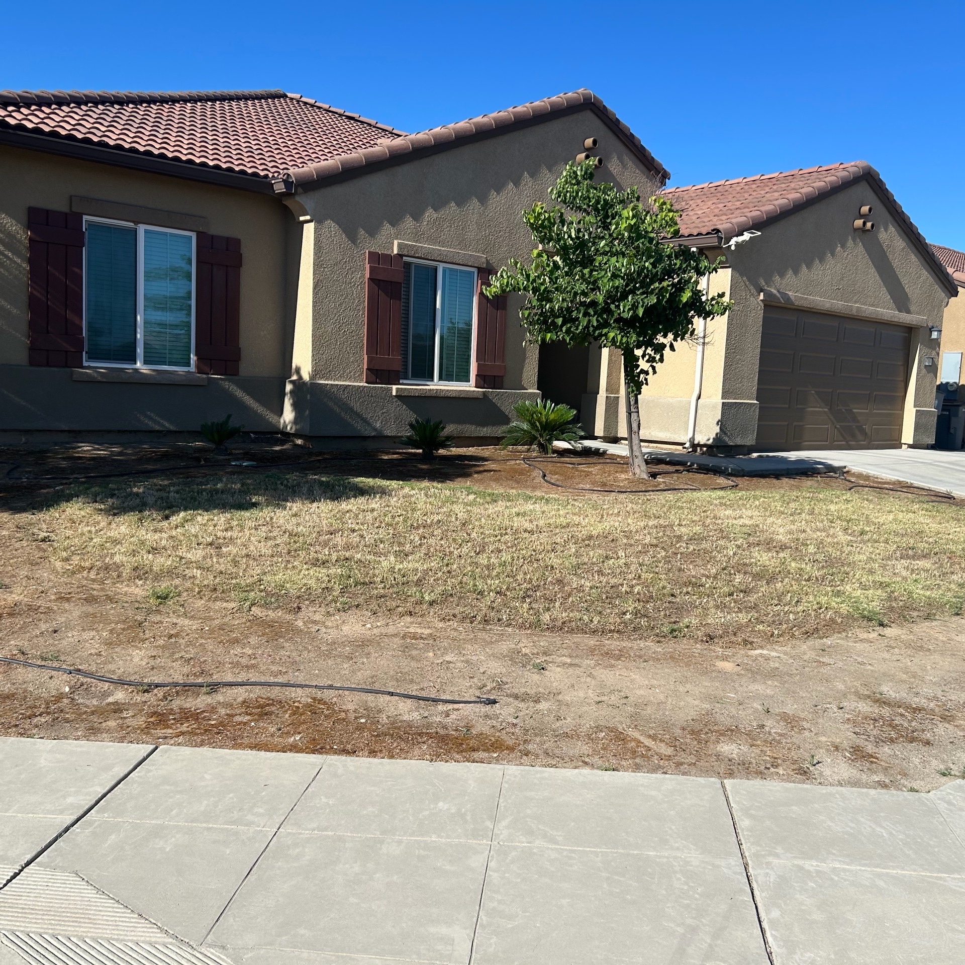 Lawn mowing work by Jb Lawn Services Llc in Fresno, CA