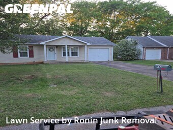 Grass Cutting nearby Clarksville, TN, 