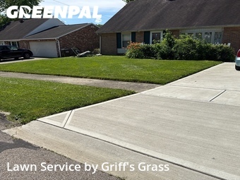 Grass Cutting nearby Englewood, OH, 