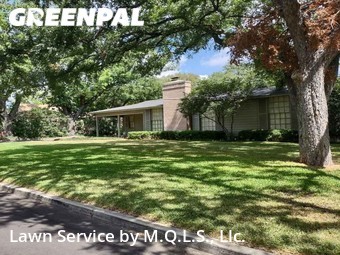 Lawn Mowin Alamo Heights,78209,Yard Cutting by M.Q.L.C. Llc., work completed in Dec , 2025