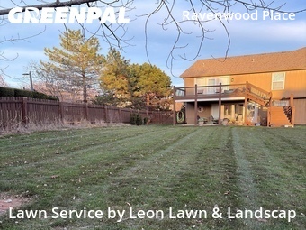 Grass Cut nearby Olathe, KS, 