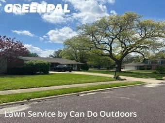 Lawn Care Service nearby Peoria, IL, 