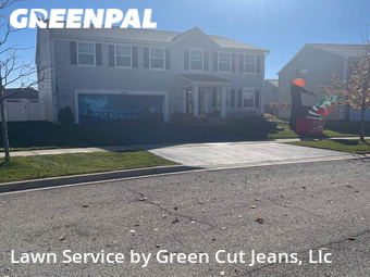 Lawn Cutting nearby Volo, IL, 