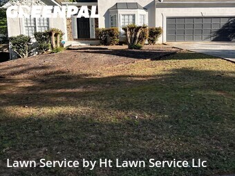 Lawn mowed in Suwanee, 30024