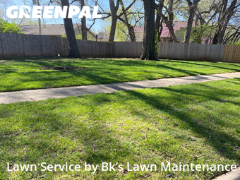 Lawn Maintenance nearby Topeka, KS, 