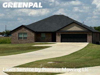 Yard Mowing nearby Centerton, AR, 