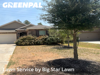 Lawn Mowing nearby Conroe, TX, 