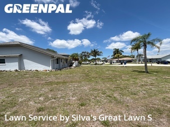 Lawn mowed in Bonita Springs, 34135